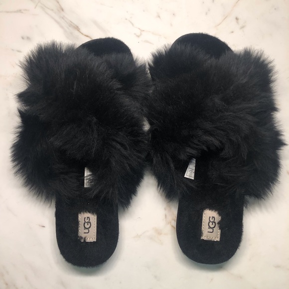 UGG Fuzzalicious 9 - Picture 6 of 11